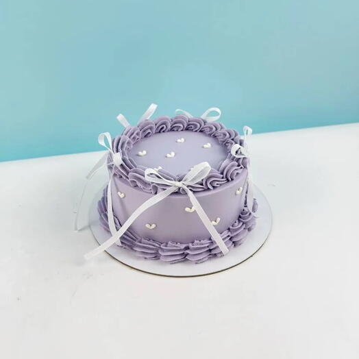 Торт на день рождения ламбет с бантиками