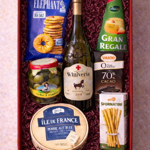 Wine   Gourmet Delights Box