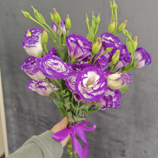 Букет из эустомы 7шт