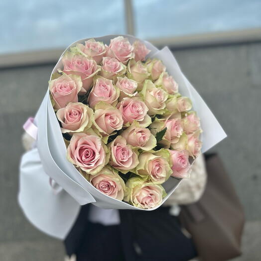 Букет «25 признаний» 🎀☁️ нежная, ароматная, свежая Роза в упаковке🥰