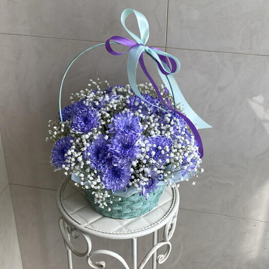 Корзина с хризантемами 💜💜