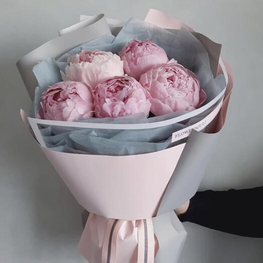 Розовые пионы 🌸в сильной упаковке