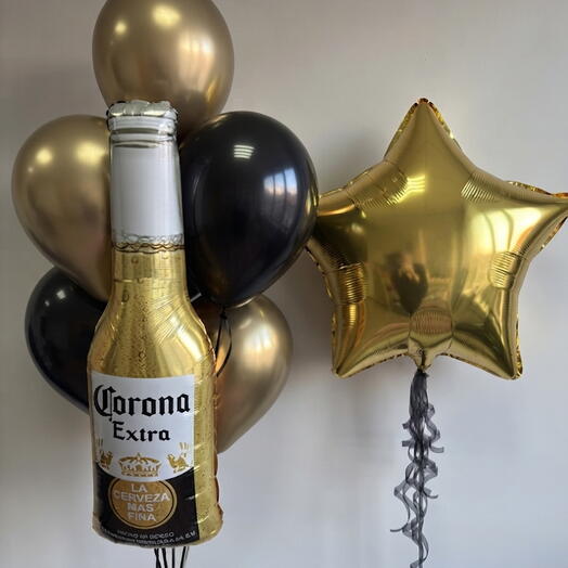 Corona and Star Foil Balloon Bouquet