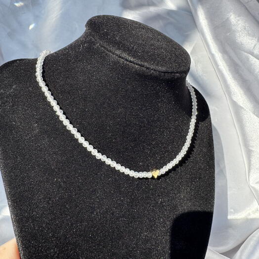 Чокер блестящий из циркона с сердцем цвет золото Crystal thread