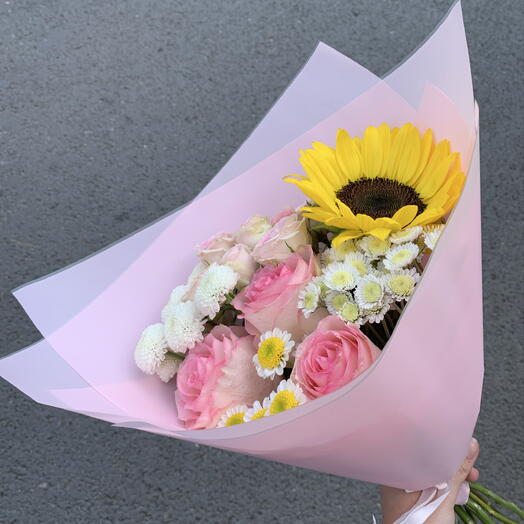 Букет с подсолнухом 💛