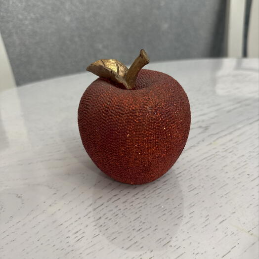 Яблоко 🍎
