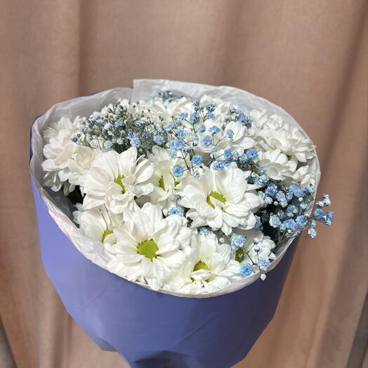 Букет из нежной ромашки с гипсофилой 💙