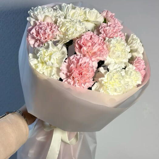 Букет из белых и розовых дианутсов (15шт)
