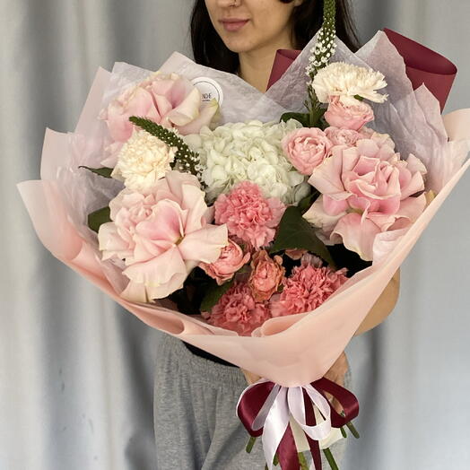 Букет «Осенний сад» с французскими розами, гортензией, диантусами🌸