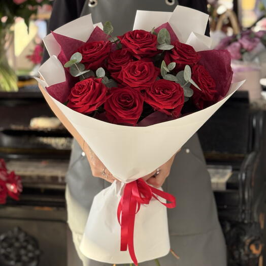 Fuego de Amor — Букет из 9 красных роз
