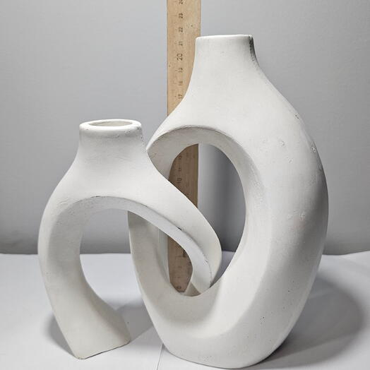 Vase pair