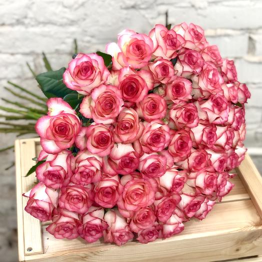 Ramo de 51 rosas de Jumilia