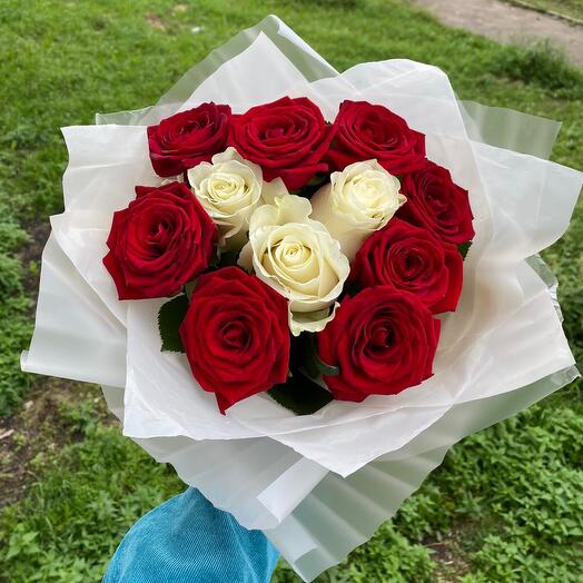 Сердце из роз