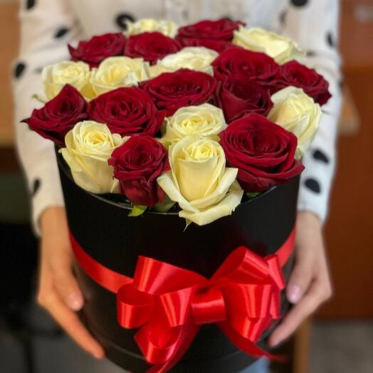 21 mixed roses in a box
