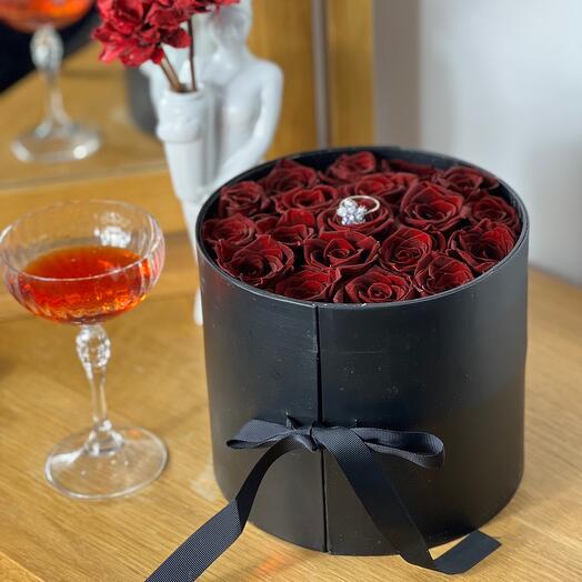 Deep Red roses in a box