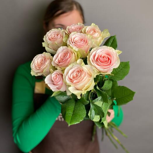 Роза фрутетта 9 шт. Букет F019 Цветы Столицы