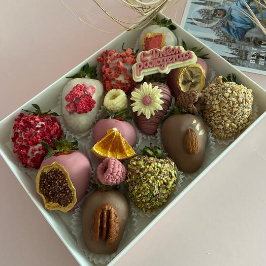Chocolate-covered strawberries
