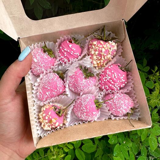 Клубника в шоколаде «Pinky»