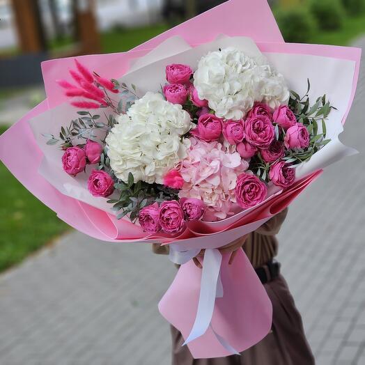Bouquet of hydrangeas