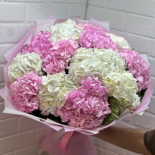 Цветочная Симфония из 15 гортензии