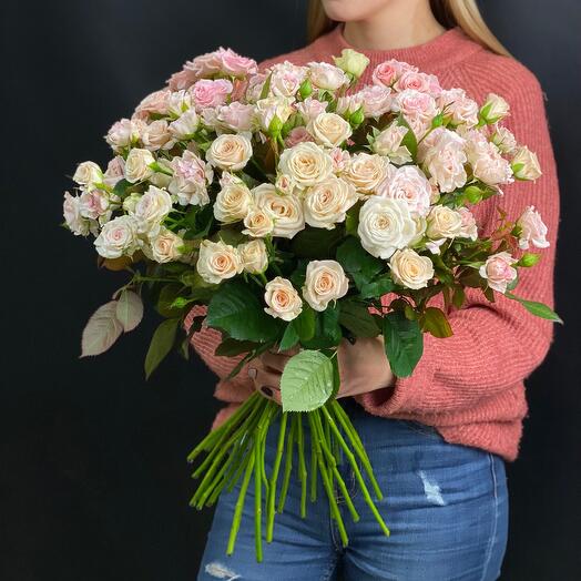 Кустовая Роза 27 шт