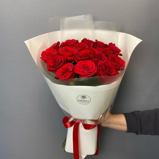 Mono de rosas