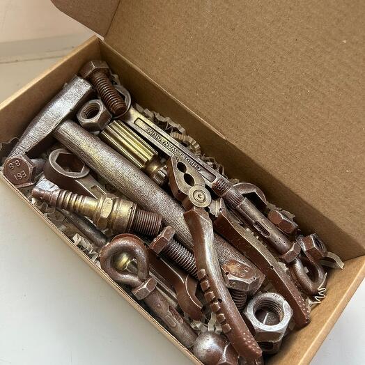 Набор инструментов из шоколада