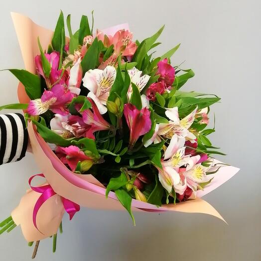 Альстромерии 11 шт микс в упаковке n20