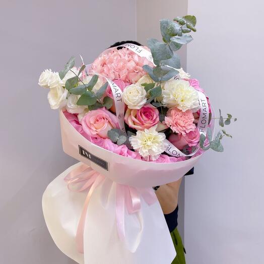 Авторский букет - «Эквилибриум»