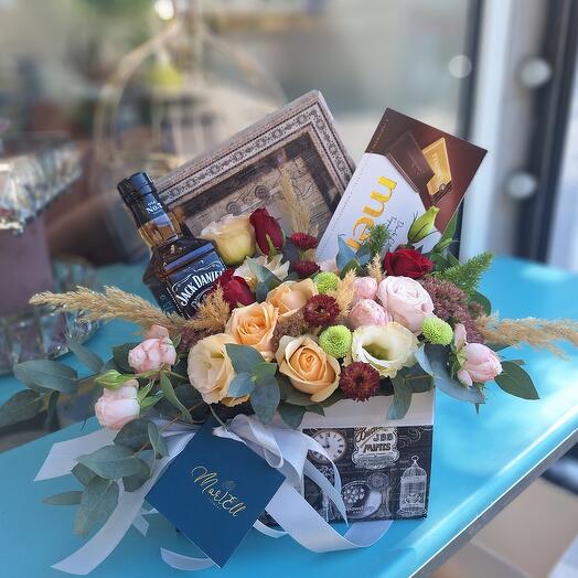 Цветы в коробке