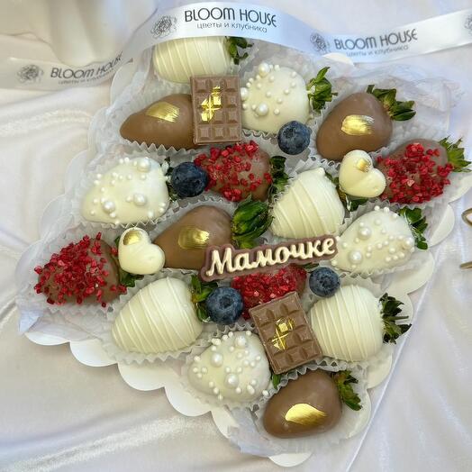 Клубника в шоколаде - 16 шт "Мамочке"