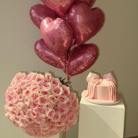 Set of - 100 pink premium O Hara roses, cake with vanilla filling and 10 heart balloons