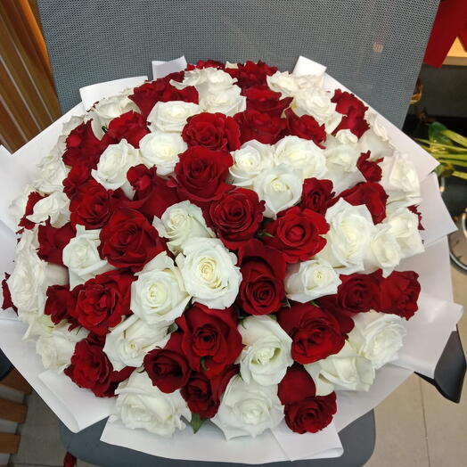 Red Cross bouquet