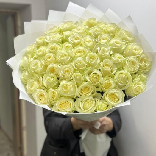 Белые розы 51 шт