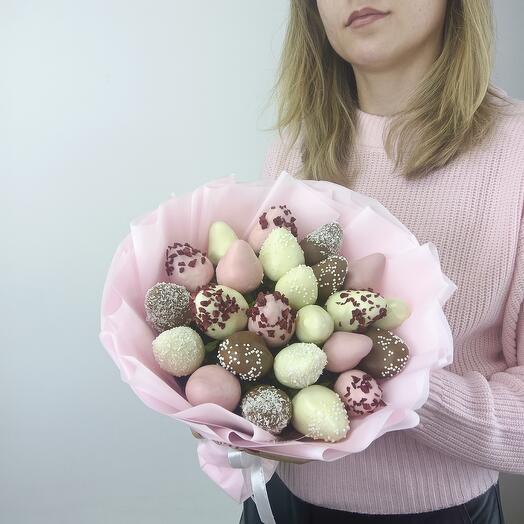 Букет из клубники в шоколаде 500г