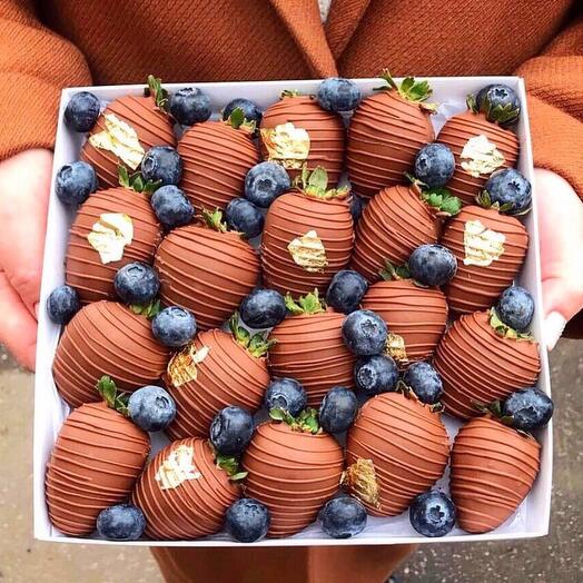 Клубника в шоколаде♥️