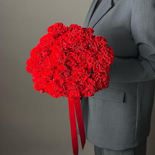 Red carnations 21 pieces