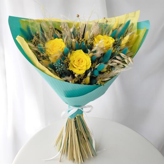 Букет из сухоцветов и стабилизированных роз (17)