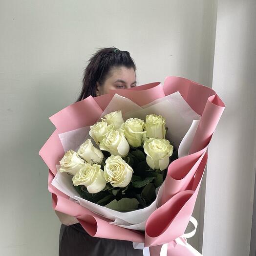 Белые розы