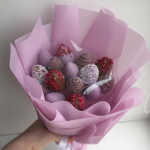 Клубника в шоколаде букет S (3)