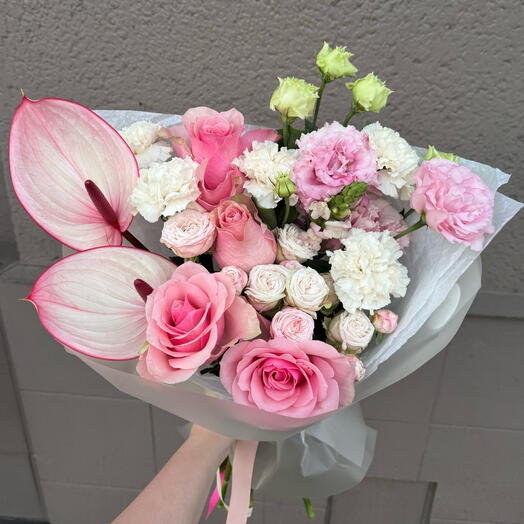 Buquê de flores La Belle Wallere