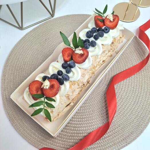 Meringue roll
