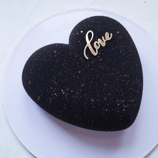 Черный муссовый торт сердце, размер М