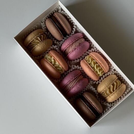 Набор пирожных макарон 8 шт для любимой