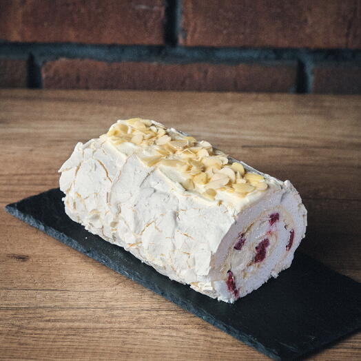 Меренговый рулет