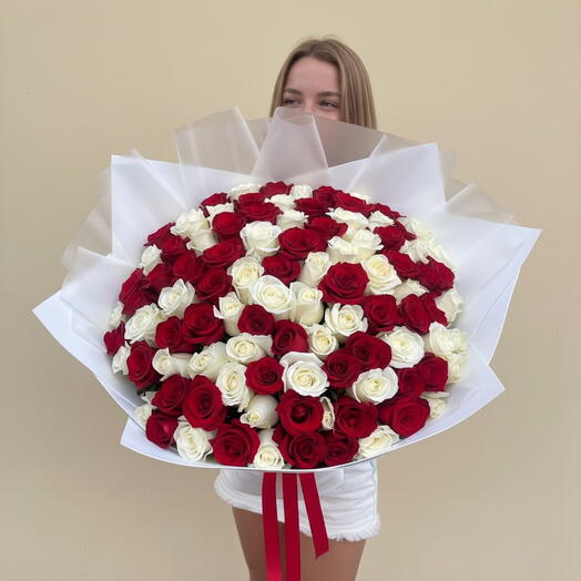 Букет 101🌹 роза бордовых/красных. КЕНИЯ