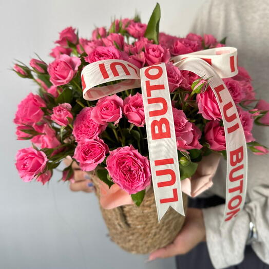 Композиция "Кустовые розы Sofiya", размер XS