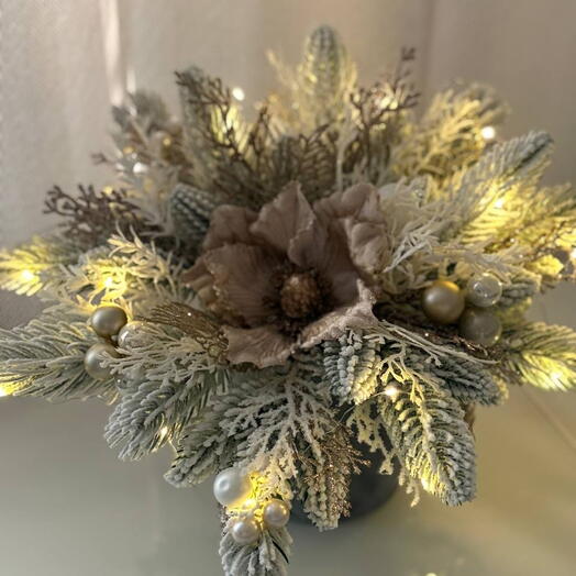 Композиция "Магнолия" шампань