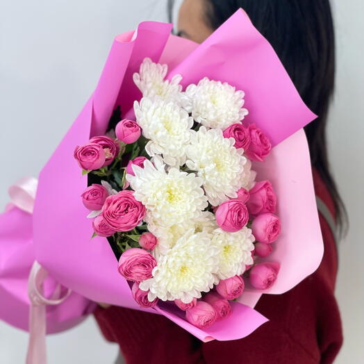 Spray Rose and Altai Chrysanthemum