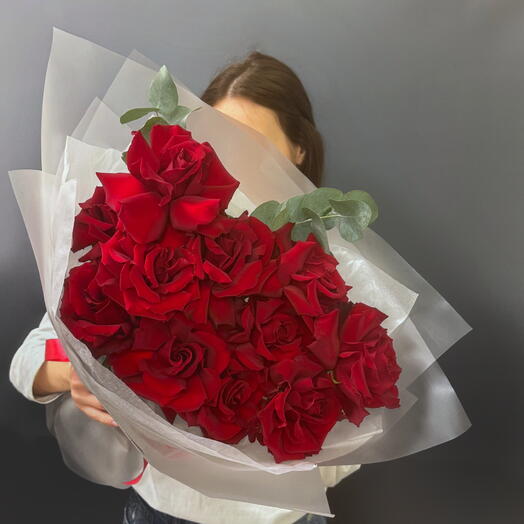 Моно розы французские красные / букет из французских красных роз 11 шт